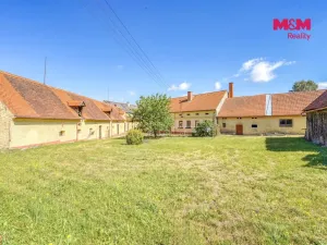Prodej zemědělského objektu, Mezholezy, 171 m2