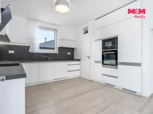 Prodej rodinného domu, Labské Chrčice, 111 m2