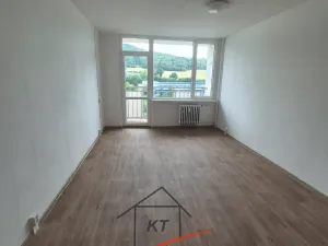 Pronájem bytu 1+kk, Děčín, Žerotínova, 35 m2
