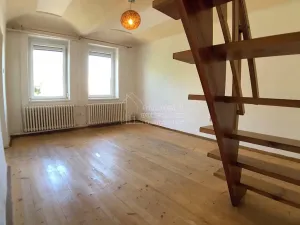 Pronájem rodinného domu, Praha - Velká Chuchle, Větrová, 90 m2