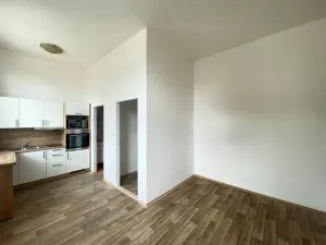 Pronájem bytu 1+kk, Staré Hradiště, U Pošty, 24 m2