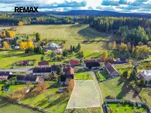 Prodej pozemku pro bydlení, Chomle, 757 m2
