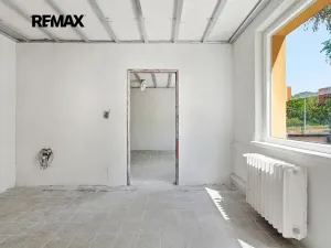 Prodej komerční nemovitosti, Plzeň, Rokycanská, 27 m2