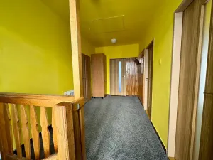 Prodej rodinného domu, Klenová, 200 m2