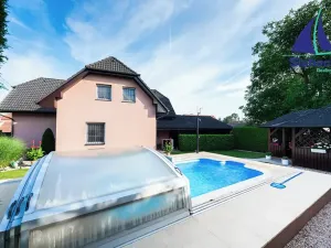 Prodej rodinného domu, Poříčany, U Koupaliště, 182 m2