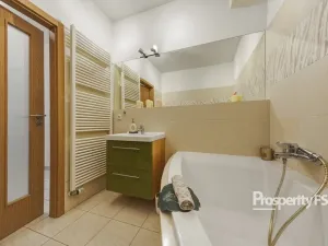 Prodej bytu 2+kk, Praha - Řeporyje, Kakosova, 42 m2