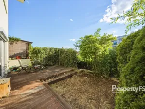 Prodej bytu 2+kk, Praha - Řeporyje, Kakosova, 42 m2