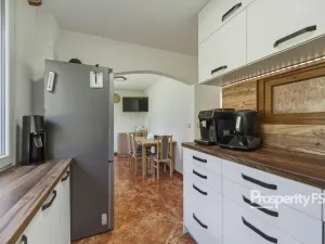 Prodej bytu 4+1, Ústí nad Labem - Severní Terasa, Jizerská, 86 m2