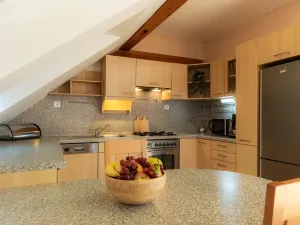 Prodej atypického bytu, Ostrava, Korunní, 151 m2