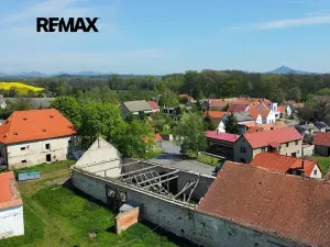 Prodej zemědělského objektu, Počedělice, 2500 m2