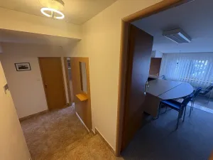 Pronájem kanceláře, Jičín, Husova, 59 m2