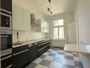 Pronájem bytu 3+1, Praha - Bubeneč, Nad Královskou oborou, 110 m2