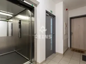 Prodej bytu 4+kk, Praha - Horní Měcholupy, Hornoměcholupská, 140 m2