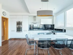 Pronájem bytu 3+kk, Praha - Velká Chuchle, 70 m2
