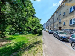 Prodej bytu 2+1, Praha - Bubeneč, Ve struhách, 48 m2