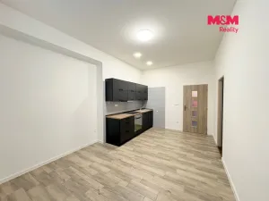 Pronájem bytu 2+1, Krnov - Pod Bezručovým vrchem, Petrovická, 78 m2