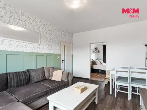 Prodej bytu 3+1, Cvikov - Cvikov II, Sídliště, 67 m2