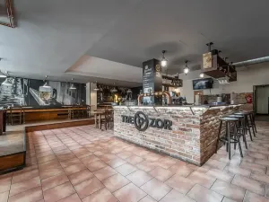 Pronájem restaurace, Praha - Braník, Branická, 610 m2