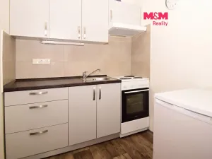 Prodej bytu 1+kk, Ostrava - Vítkovice, Na Obvodu, 27 m2