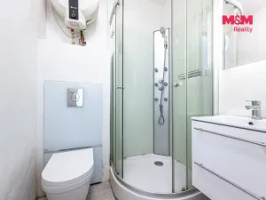 Pronájem obchodního prostoru, Praha - Hlubočepy, Pražského, 14 m2