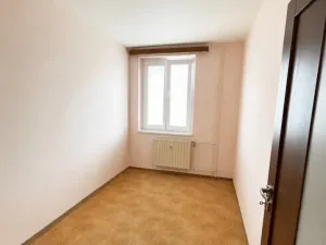 Prodej bytu 3+1, Louny, Kpt. Nálepky, 59 m2