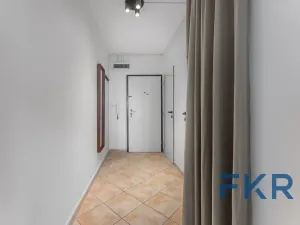 Pronájem bytu 1+kk, Praha - Háje, Hlavatého, 27 m2