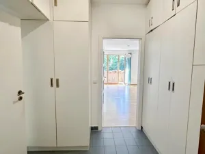 Pronájem bytu 2+kk, Praha - Žižkov, Jeseniova, 55 m2