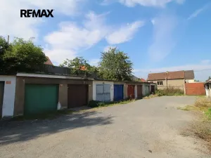 Pronájem garáže, Kladno, Šulcova, 18 m2