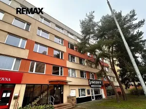 Pronájem bytu 1+kk, Kladno, Italská, 27 m2