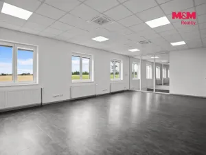 Pronájem kanceláře, Pletený Újezd, Družstevní, 451 m2