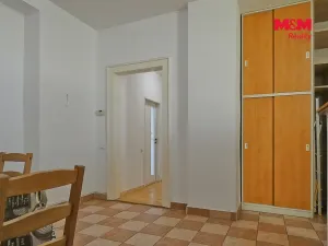 Pronájem bytu 4+1, Čáslav - Čáslav-Nové Město, Husova, 98 m2