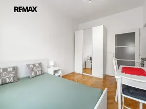 Pronájem bytu 1+kk, Praha - Střešovice, Za Hládkovem, 22 m2