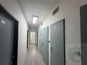 Pronájem kanceláře, Mělník, Pražská, 92 m2