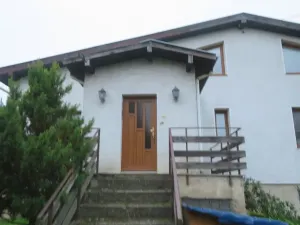 Prodej podílu rodinného domu, Drozdov, 275 m2
