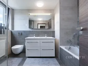 Prodej rodinného domu, Praha - Modřany, Horkého, 166 m2