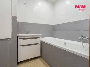 Prodej bytu 4+1, Kladno - Kročehlavy, Estonská, 78 m2