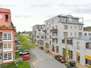 Pronájem bytu 1+kk, Praha - Zbraslav, Pelzova, 35 m2