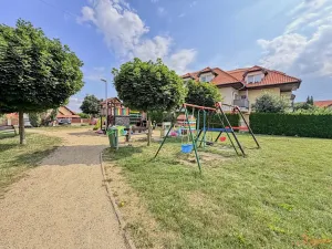 Pronájem bytu 2+kk, Holubice, 67 m2
