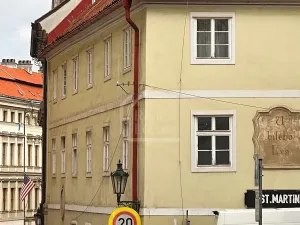 Pronájem bytu 3+kk, Praha - Malá Strana, Vlašská, 75 m2