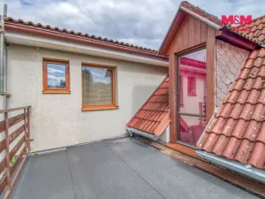 Prodej rodinného domu, Lnáře, 205 m2