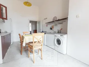 Pronájem bytu 3+1, Praha - Nové Město, Hálkova, 102 m2