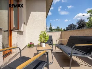 Prodej vily, Praha - Dejvice, U dejvického rybníčku, 400 m2
