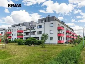 Prodej bytu 2+kk, Praha - Hostavice, U Hostavického potoka, 46 m2