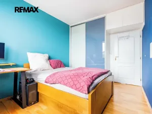 Prodej bytu 4+1, Praha - Hlubočepy, Renoirova, 90 m2