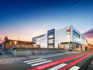 Pronájem obchodního prostoru, Vsetín, 67 m2