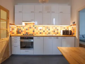 Prodej bytu 2+kk, Praha - Holešovice, U Uranie, 40 m2