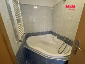 Pronájem bytu 2+kk, Praha - Prosek, Litoměřická, 65 m2