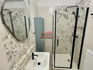 Pronájem bytu 2+1, Praha - Vinohrady, Šrobárova, 83 m2