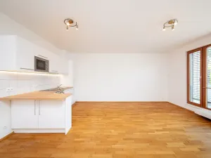 Prodej bytu 1+kk, Černošice, Mokropeská, 40 m2