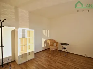 Pronájem bytu 3+1, Brno, Souhrady, 72 m2
